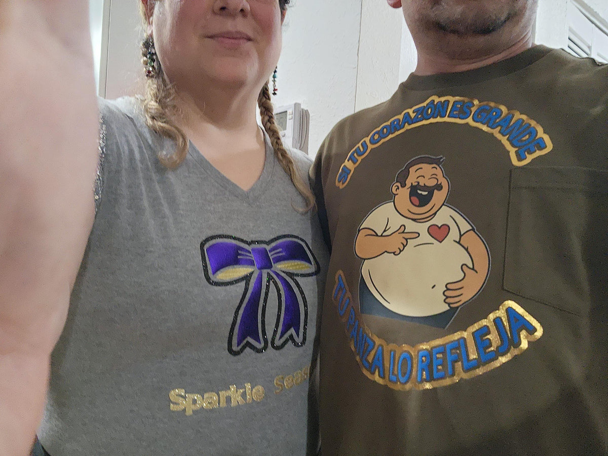 Si Tu Corazón Es Grande, Tu Panza Lo Refleja T-Shirt